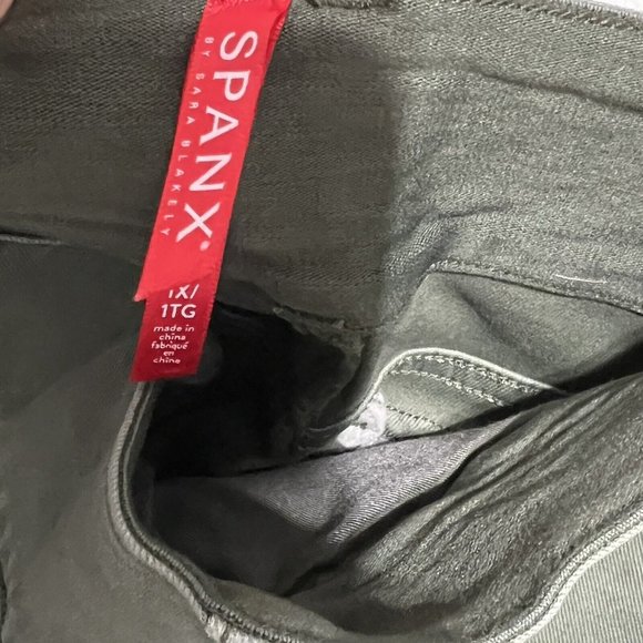 Spanx Soft Sage Stretch Twill Cropped Wide Leg Pants Size 1X / 1TG - Picture 7 of 9